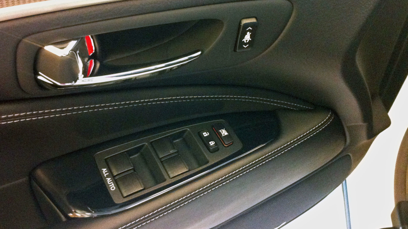 Illustration for article titled Who Cares If The New Maserati Quattroporte Has Chrysler Switches?